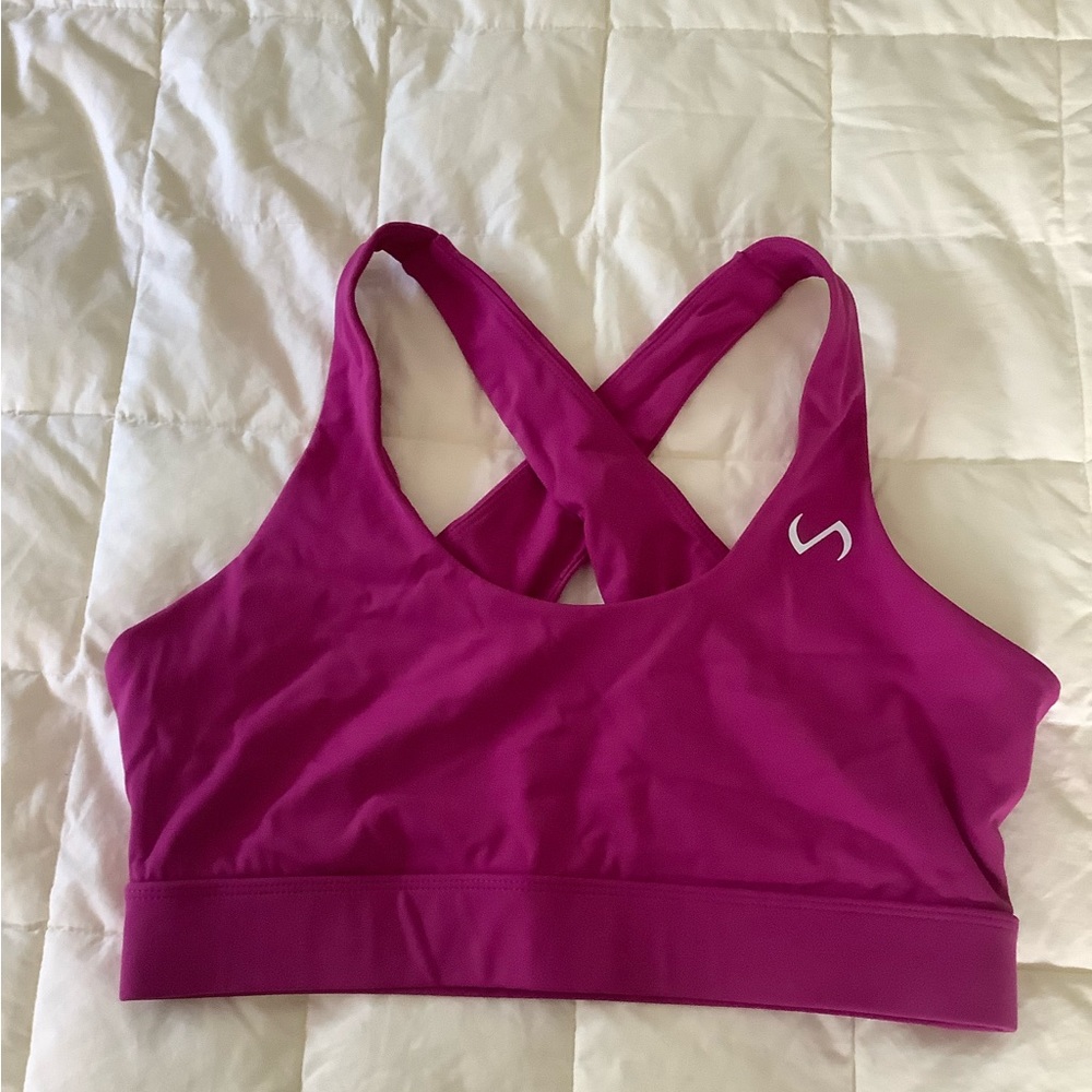 TLF HyperPower workout sports bra. Magenta color. Size M